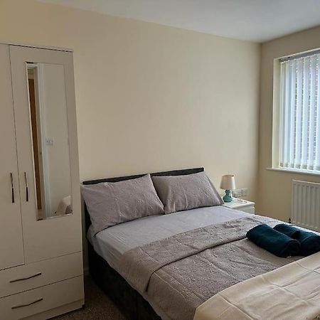 Rooms 7 Minutes From Etihad Μάντσεστερ Εξωτερικό φωτογραφία