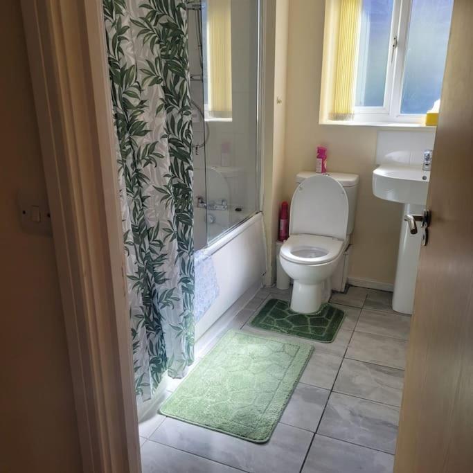 Rooms 7 Minutes From Etihad Μάντσεστερ Εξωτερικό φωτογραφία